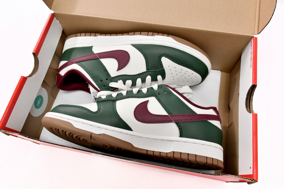 Nike Dunk Low Gorge Green